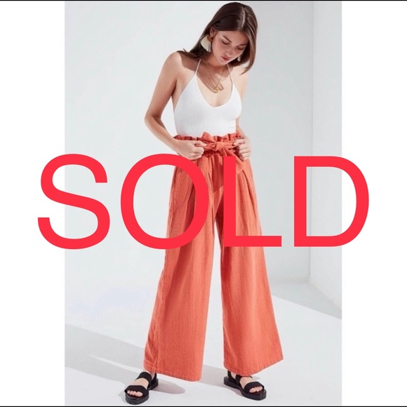 Urban Outfitters Pants - Urban Outfitters Cotton UO Bennie Paperbag Wide-Leg Pant in Orange Large